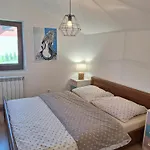 Apartment Urokliwy Drewniany Dom Z Widokiem Na Tatry Tokarnia (Lesser Poland)